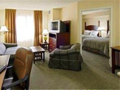 Staybridge By Ihg Hotel 3*