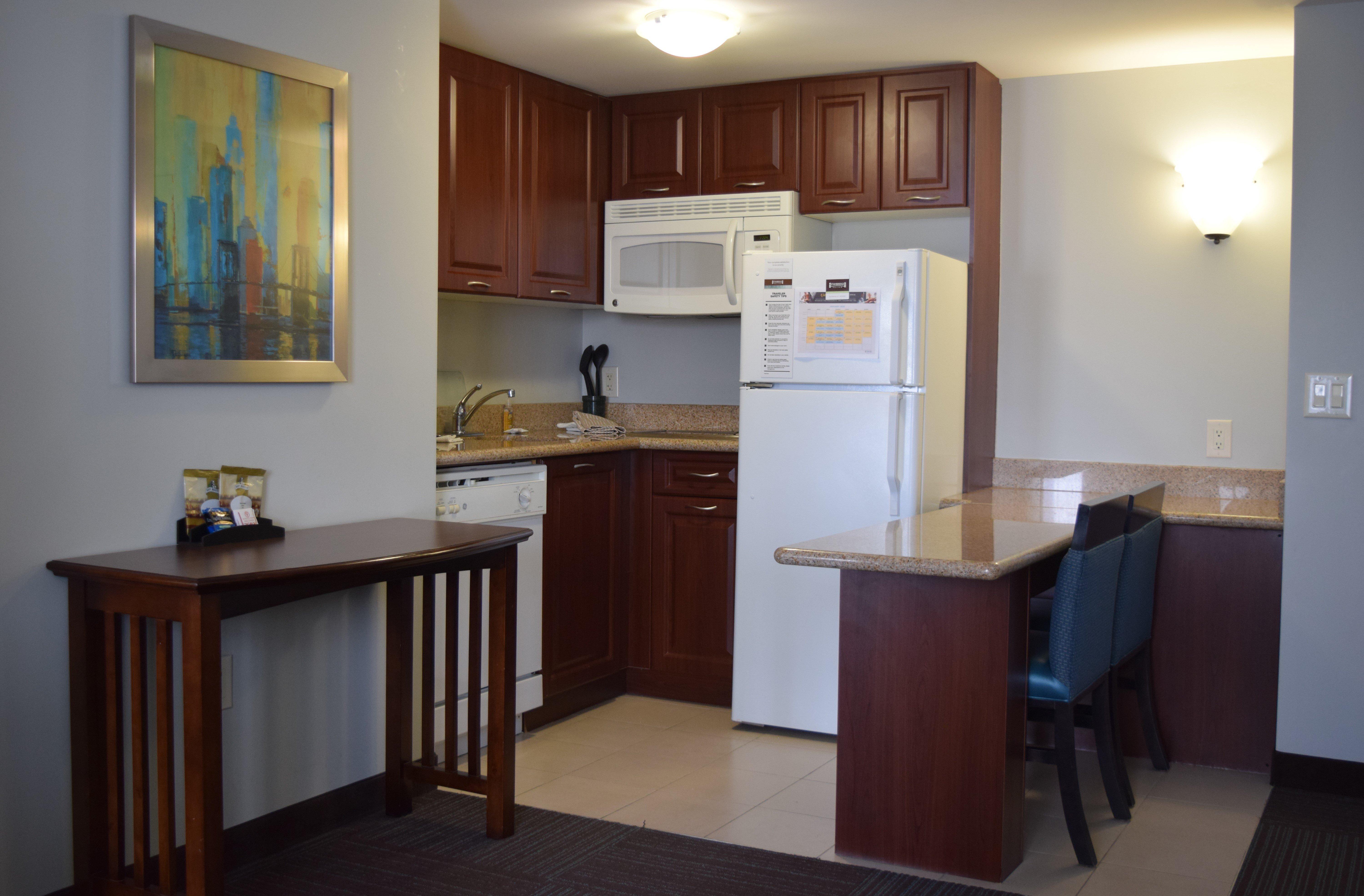 Staybridge By Ihg Hotel