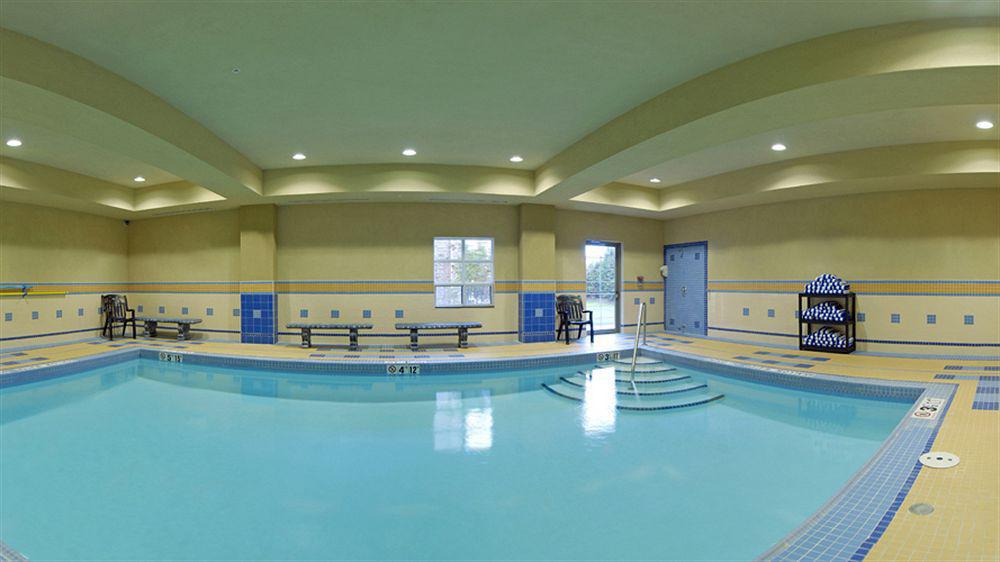 Staybridge By Ihg Hotel 3*
